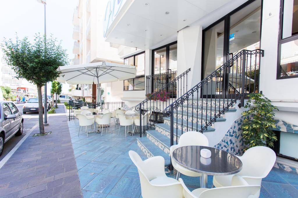 Hotel Clipper Cattolica Exterior foto